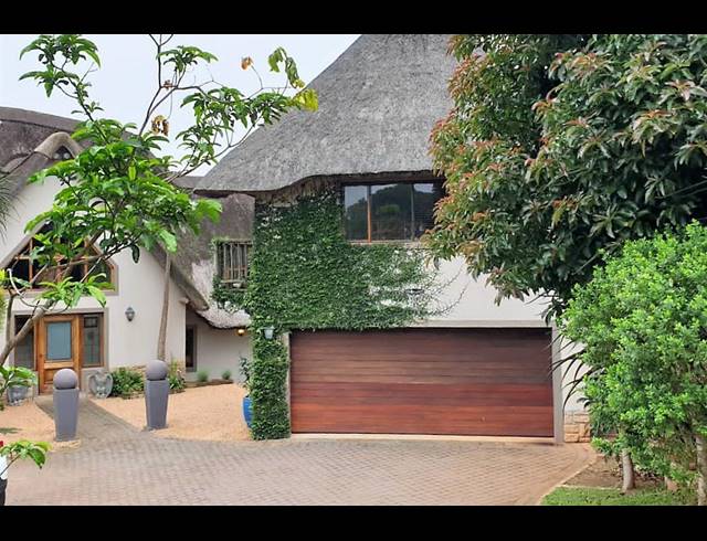 3 BEDROOM TOWNHOUSE TO LET IN GILLITTS